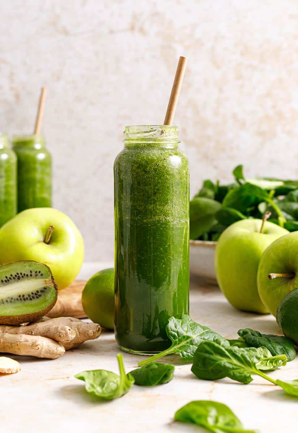 Green Breakfast Smoothie Recipe  Spinach Detox Smoothie - Masalakorb